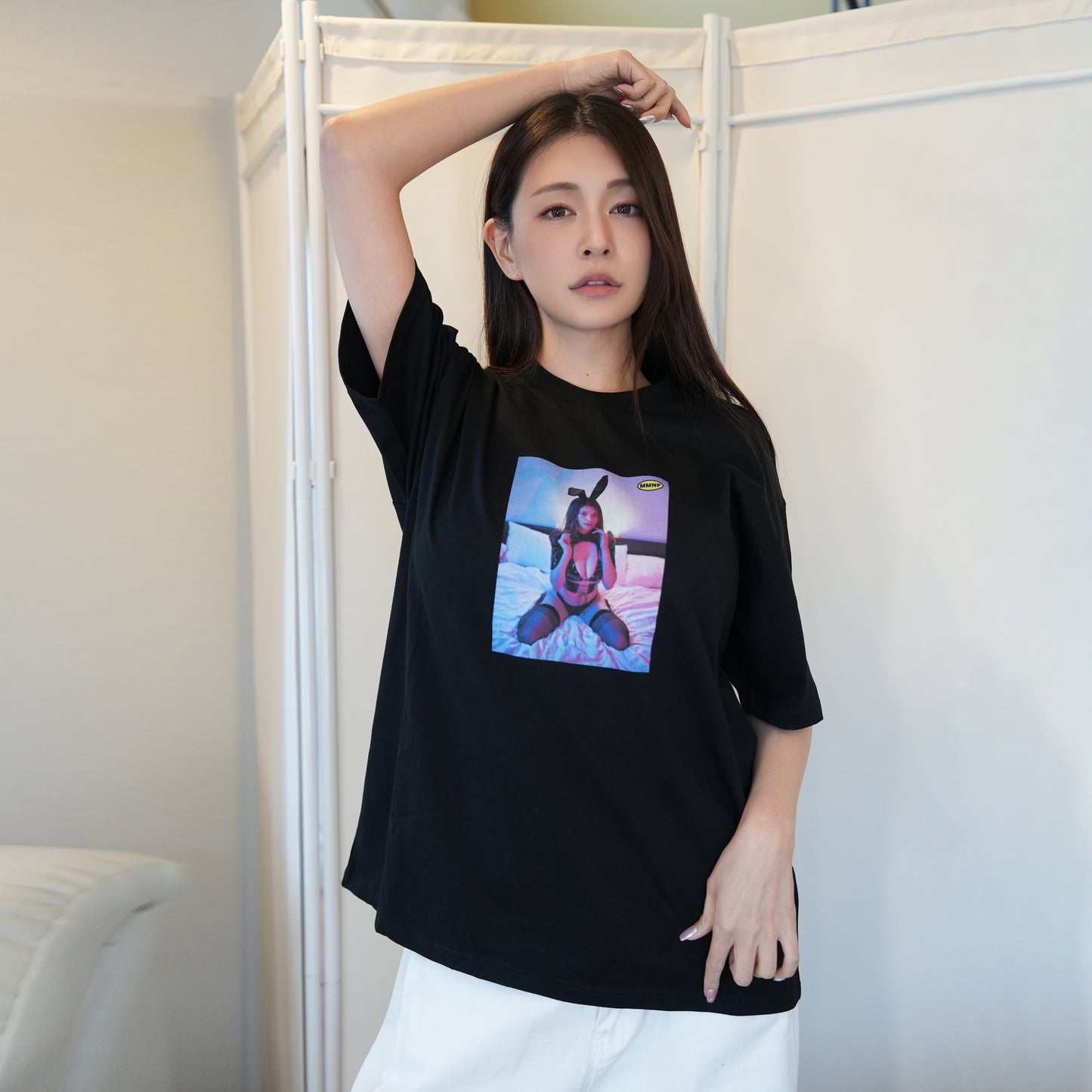 橘瑪麗「霓虹下的回憶」Photo T 恤 限量聯名