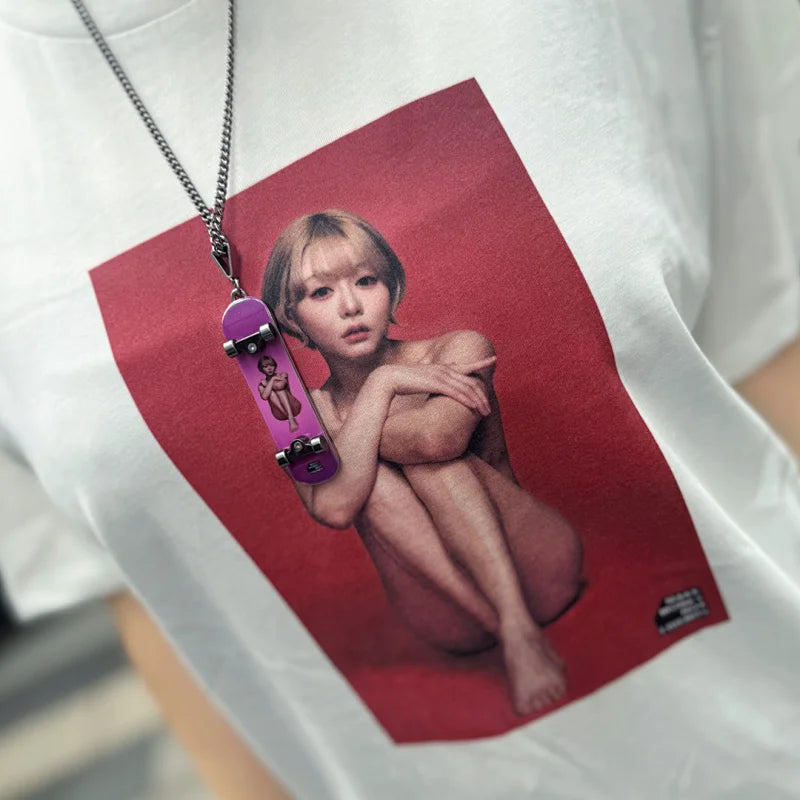 【濱崎真緒聯名】APTX-69 Photo Tee(限量)