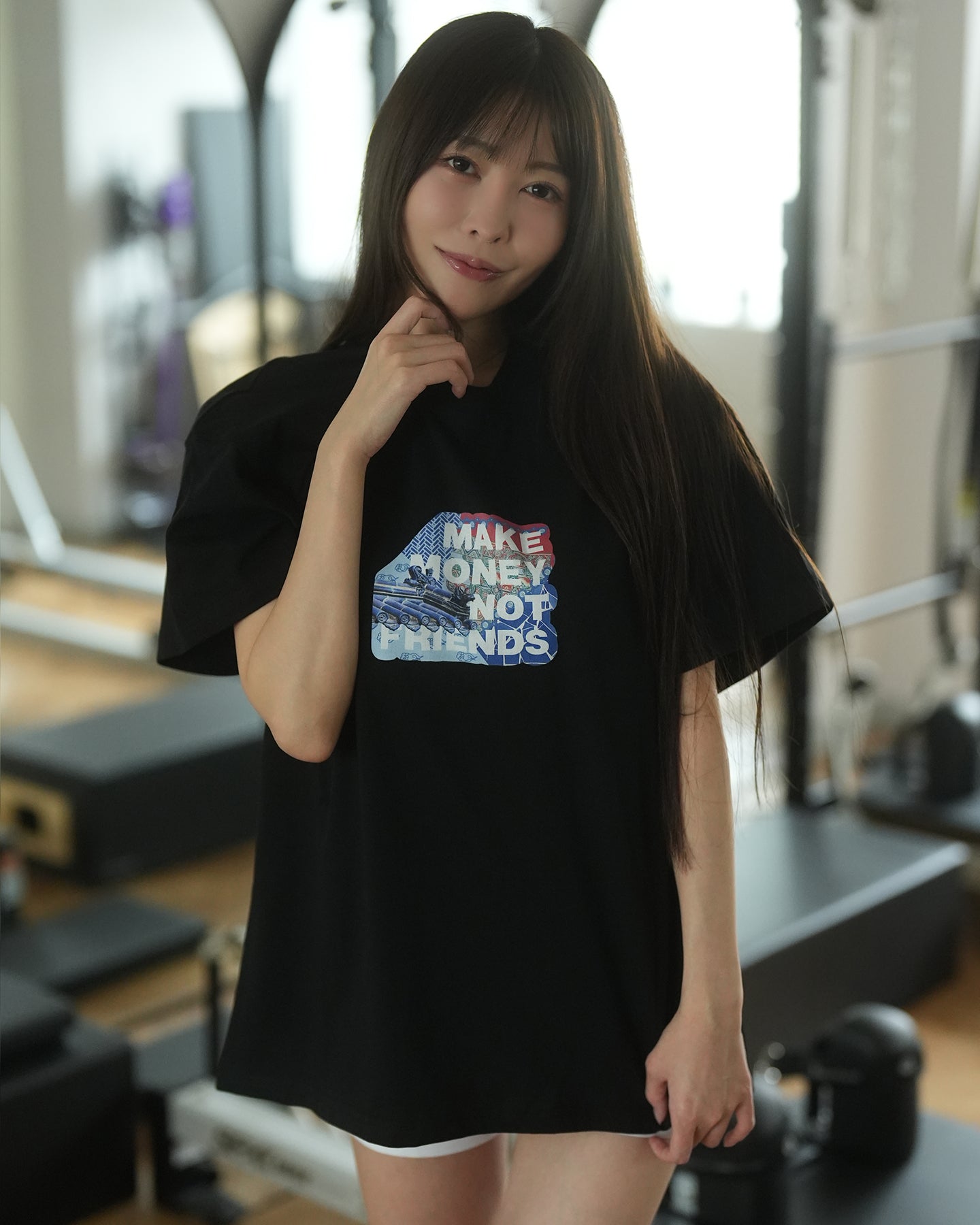 森日向子同款 「天青色・琉璃瓦」Box Logo T 恤 賺錢不交朋友